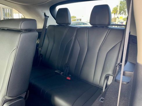 Used 2024 Acura MDX FWD image 13