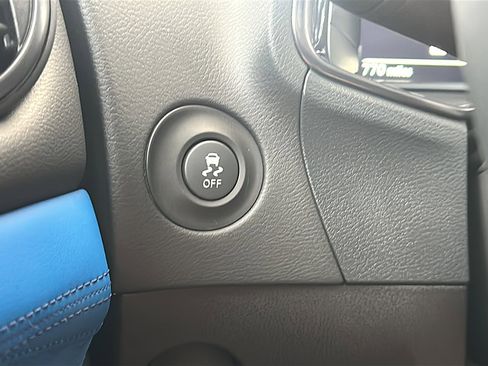 Used 2024 Nissan Z Performance w/ Floor Mat Package image 34