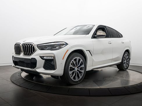 Used 2020 BMW X6 M50i w/ Luxury Seating Package AWD/4WD image 7