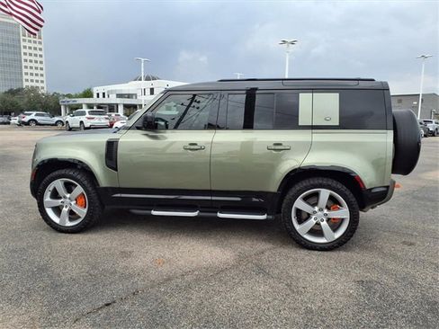 Used 2023 Land Rover Defender 110 X-Dynamic SE image 24