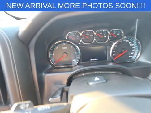 Used 2018 GMC Sierra 1500 SLT AWD/4WD image 9