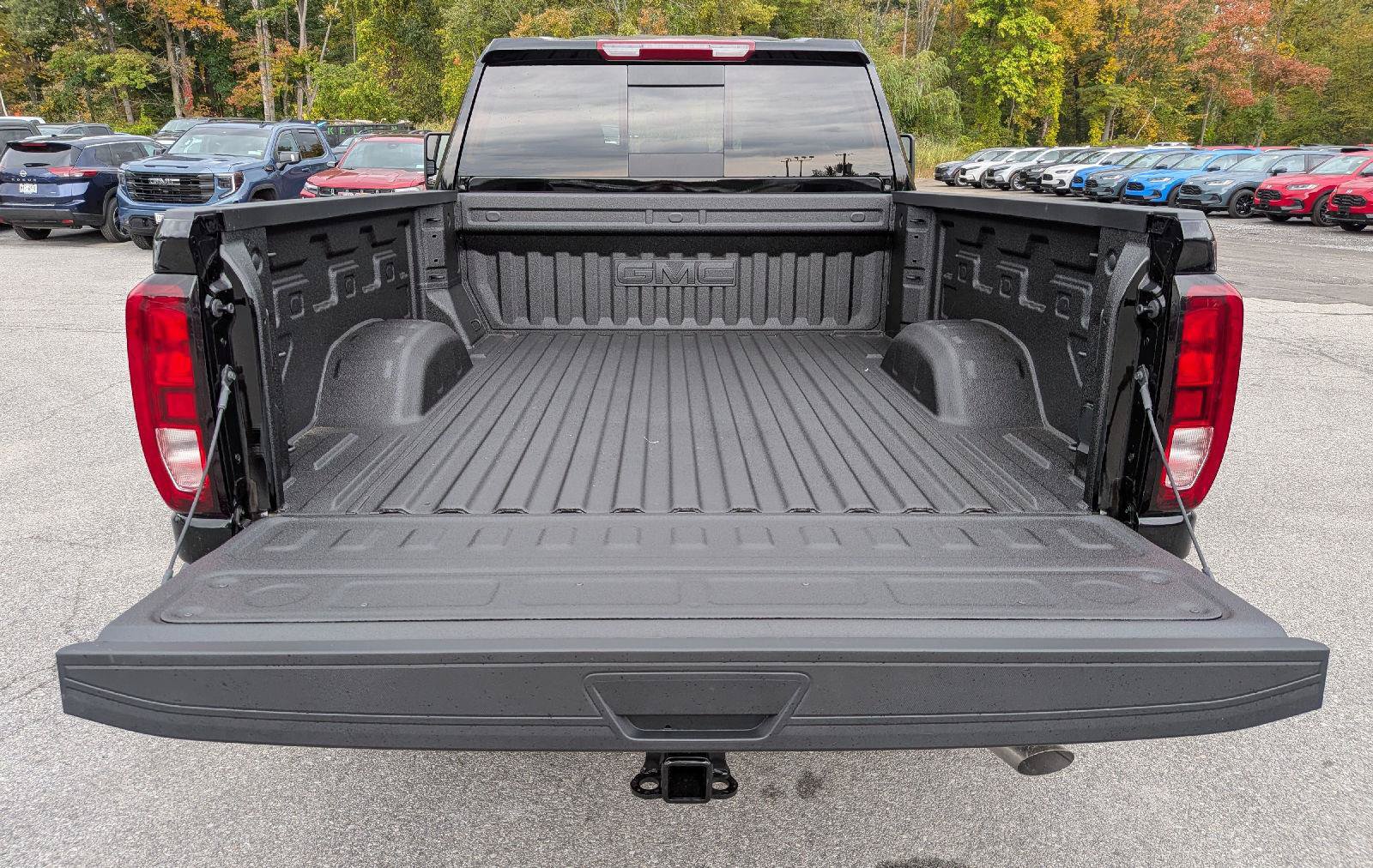 New 2026 GMC Sierra 2500 SLE w/ SLE Value Package; AWD/4WD image 10