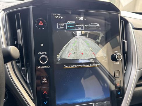 Used 2025 Subaru Crosstrek 2.0i Premium image 27