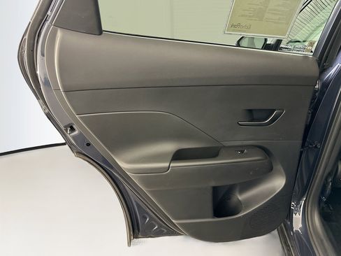 Used 2025 Hyundai Kona SEL image 27