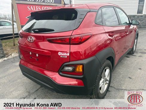Used 2021 Hyundai Kona SE w/ Cargo Package AWD/4WD image 6