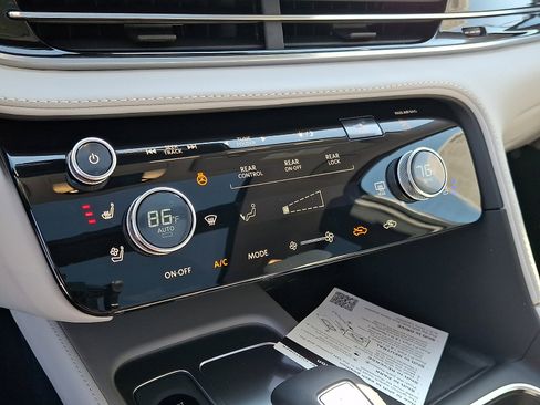 New 2026 INFINITI QX60 Luxe w/ Cargo Package image 14