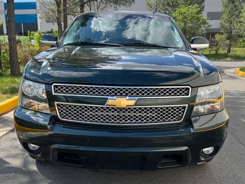 Used 2013 Chevrolet Avalanche LT RWD image 25