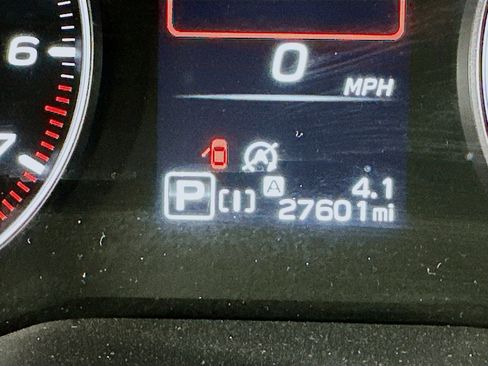 Used 2024 Subaru Crosstrek 2.0i Premium image 18