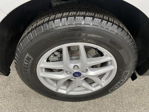 Used 2024 Ford Edge SEL image 20