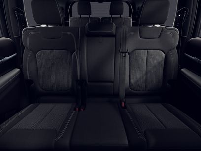 New 2026 Jeep Grand Cherokee L Laredo