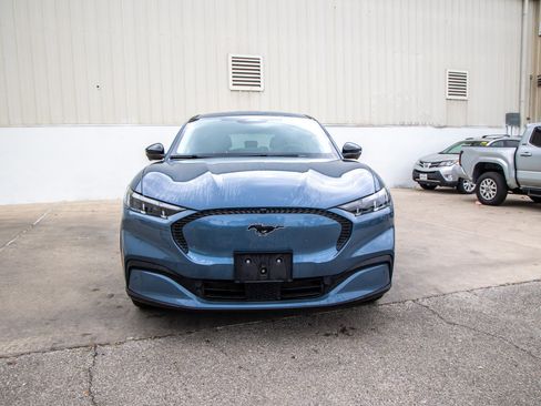 Used 2024 Ford Mustang Mach-E Select w/ Comfort Package Lite image 3