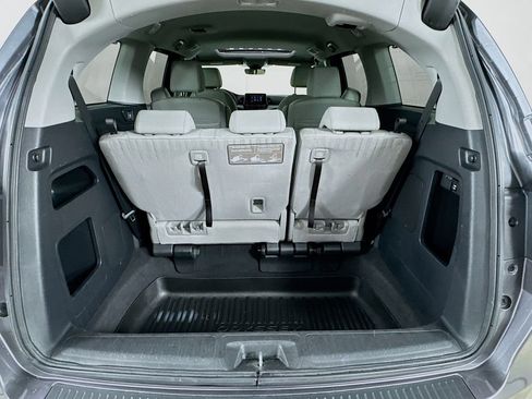 Used 2024 Honda Odyssey EX-L image 34