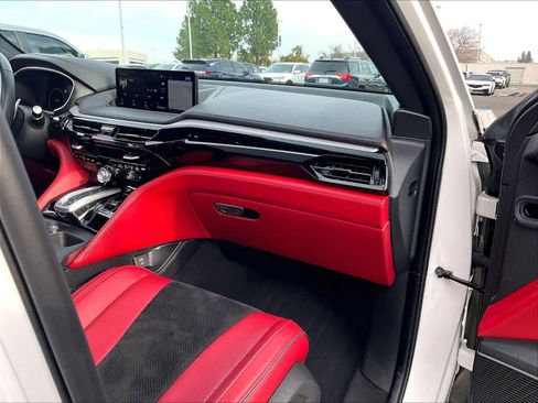 Used 2023 Acura MDX A-Spec image 18