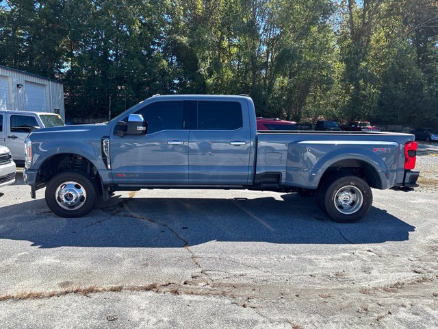 Used 2023 Ford F350 Platinum AWD/4WD image 5