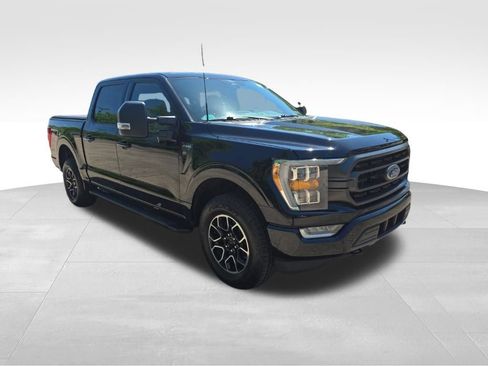 Used 2022 Ford F150 XLT w/ Equipment Group 302A High AWD/4WD image 3