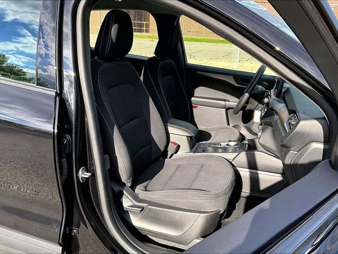 Used 2023 Ford Escape AWD image 7