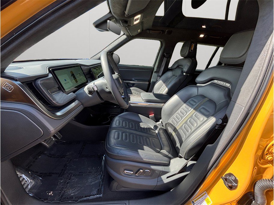 Used 2023 Rivian R1S AWD Adventure Quad image 2