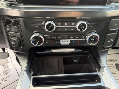 Used 2024 Ford F250 Lariat w/ Lariat Ultimate Package AWD/4WD image 25