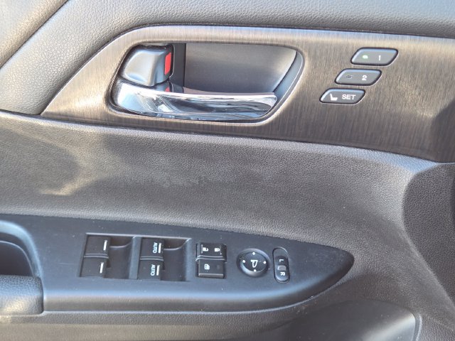Used 2013 Honda Accord EX-L image 23
