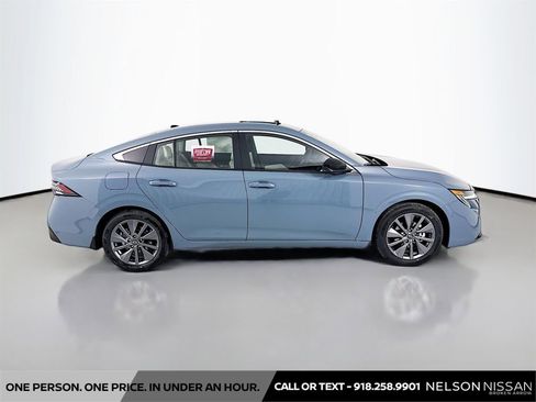 New 2026 Nissan Sentra SL w/ Floor Mat Package FWD image 4