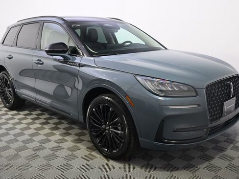 New 2026 Lincoln Corsair Premiere image 8