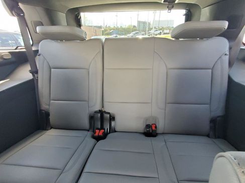 Used 2025 Chevrolet Tahoe Z71 w/ Comfort Package image 7