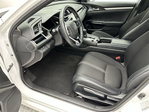 Used 2019 Honda Civic Sport image 11