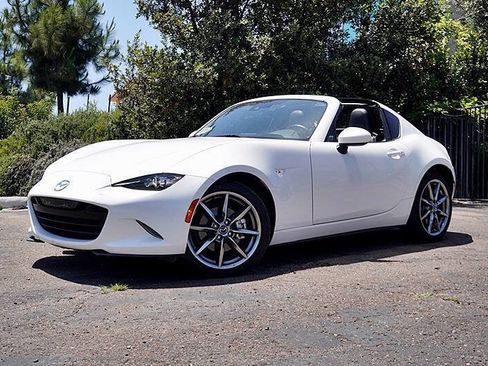 Used 2022 MAZDA MX-5 Miata RF Grand Touring w/ Weather Package RWD image 2