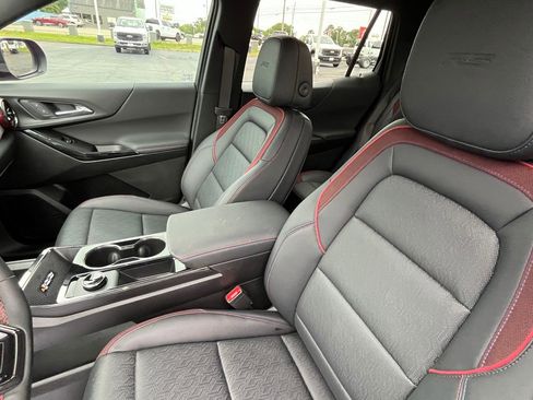 Used 2025 Chevrolet Equinox RS w/ Convenience Package III FWD image 18