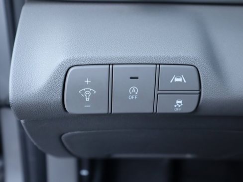 Used 2021 Hyundai Elantra SE image 7