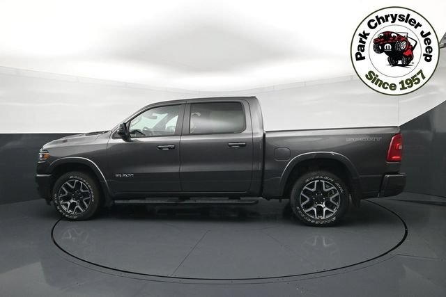Used 2025 RAM 1500 Laramie AWD/4WD image 6