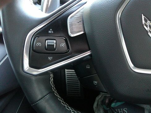 Used 2023 Chevrolet Corvette Stingray Preferred Cpe w/ Battery Protection Package image 27