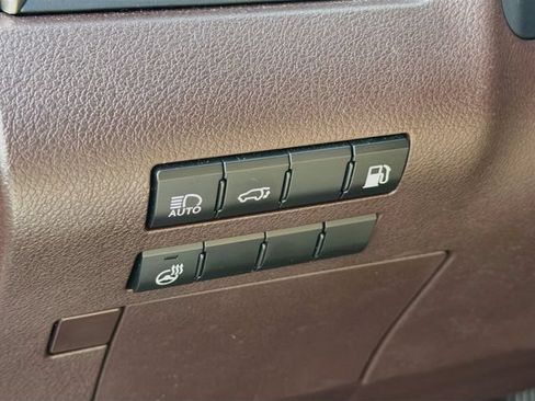 Used 2017 Lexus RX 450h AWD w/ Luxury Package image 10