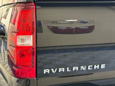 Used 2013 Chevrolet Avalanche LT w/ Texas Edition RWD image 41