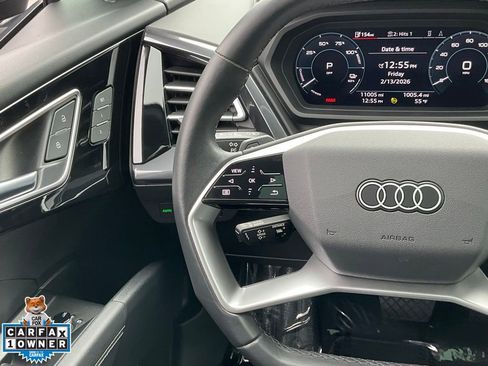 Used 2023 Audi Q4 e-tron Prestige image 40