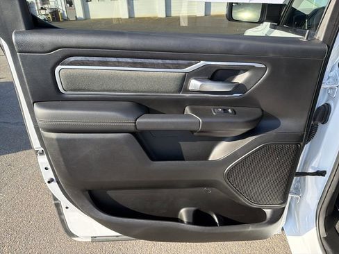 Used 2022 RAM 1500 Big Horn AWD/4WD image 12