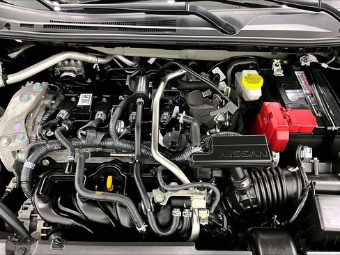 Used 2025 Nissan Sentra SV image 31