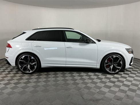 Used 2024 Audi RS Q8 AWD/4WD image 8