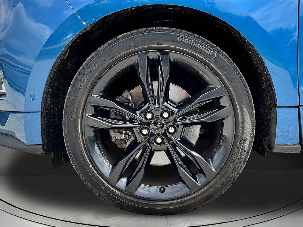 Used 2020 Ford Edge ST w/ Equipment Group 401A AWD/4WD image 38