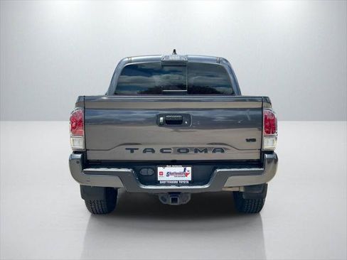 Certified 2023 Toyota Tacoma TRD Off-Road w/ Technology Package AWD/4WD image 6