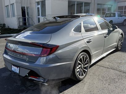 Used 2022 Hyundai Sonata Limited w/ Winter Weather Package