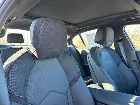 New 2026 BMW 530i xDrive w/ M Sport Package image 26