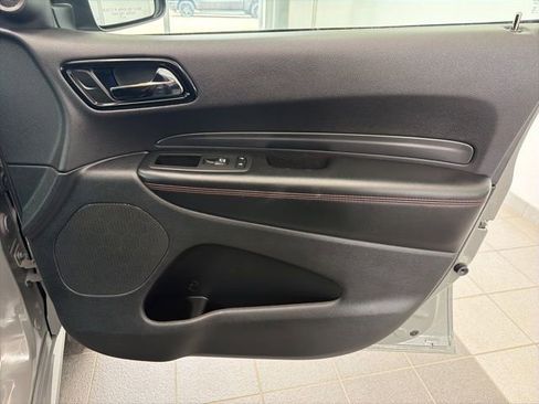 Used 2025 Dodge Durango GT AWD/4WD image 14