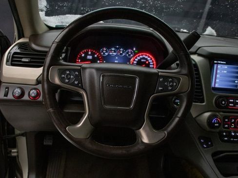 Used 2016 GMC Yukon Denali w/ Open Road Package image 26