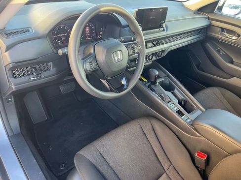 Certified 2023 Honda Accord LX image 5