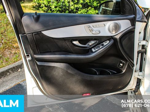 Used 2021 Mercedes-Benz GLC 300 4MATIC Coupe image 36