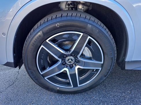 New 2026 Mercedes-Benz GLC 300 4MATIC image 9