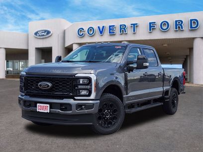 New 2026 Ford F350 Lariat w/ Black Appearance Package