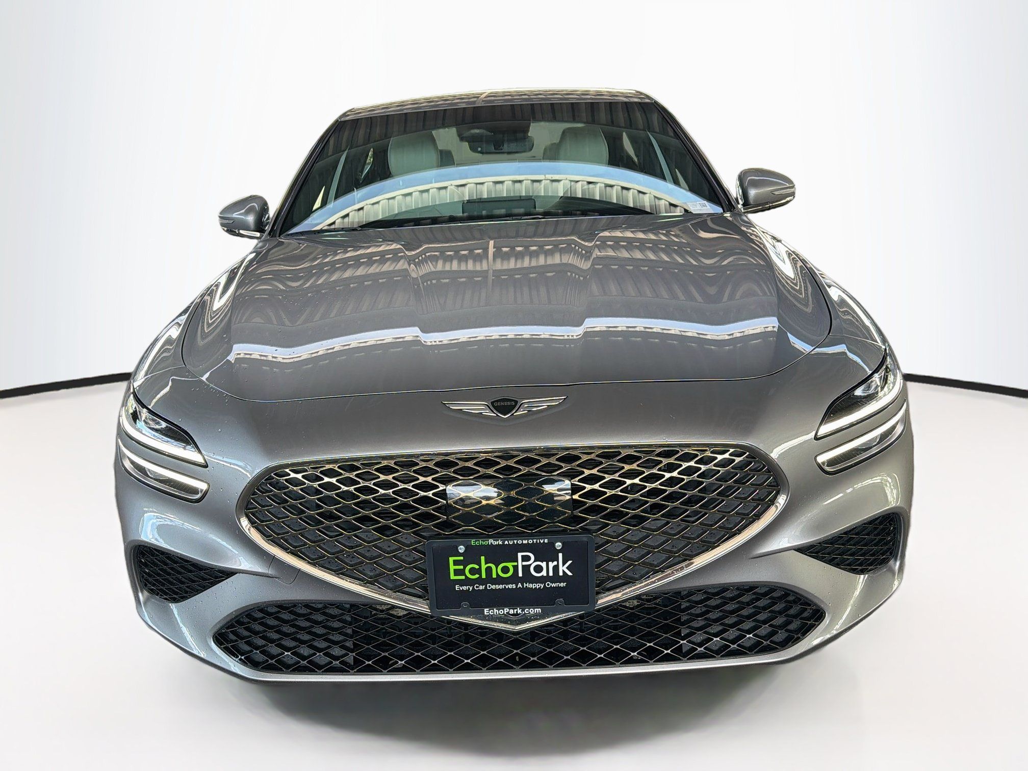 Used 2025 Genesis G70 2.5T AWD/4WD image 2