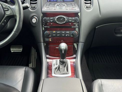 Used 2017 INFINITI QX50 Base w/ Technology Package image 17